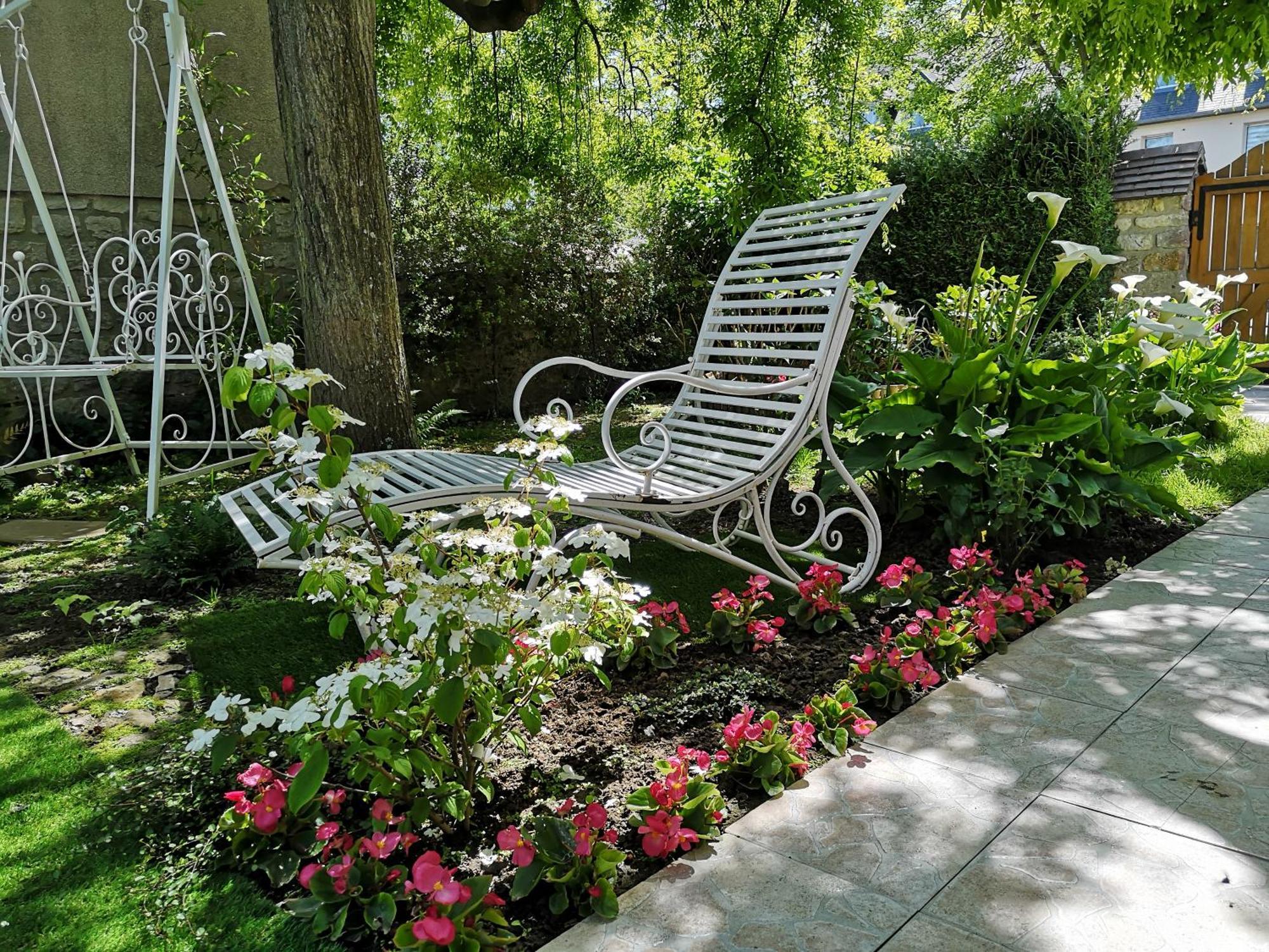 La Roseliere Maison Plain Pied Confortable Belle Decoration Jardin Magnifique 10 Mn A Pied Centre Ville Bayeux Proche Plages Du Debarquement Екстер'єр фото